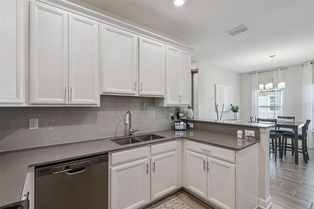 1006 BLACKWOLF RUN ROAD, Davenport, FL 33896