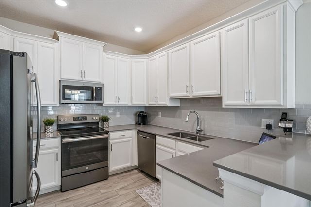 1006 BLACKWOLF RUN ROAD, Davenport, FL 33896