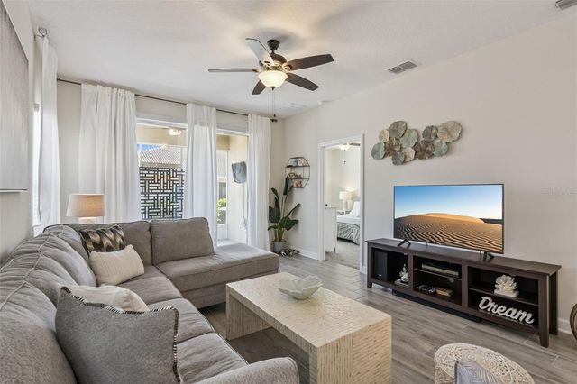 1006 BLACKWOLF RUN ROAD, Davenport, FL 33896