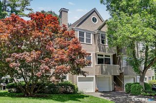 942 South Pine Creek Road, Fairfield, CT 06824