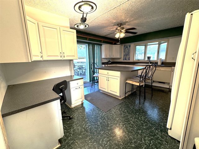 3419 E 37th Street, Des Moines, IA 50317
