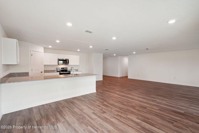 12038 Pembrooke Avenue, Weeki Wachee, FL 34614