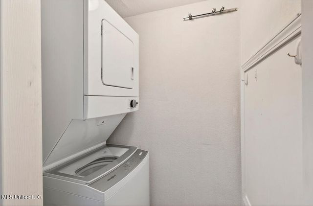 3230 Cumberland Road, 78, Ocean Springs, MS 39564