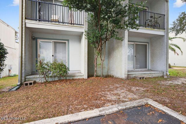 3230 Cumberland Road, 78, Ocean Springs, MS 39564