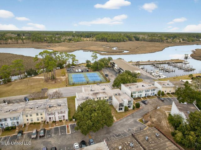 3230 Cumberland Road, 78, Ocean Springs, MS 39564