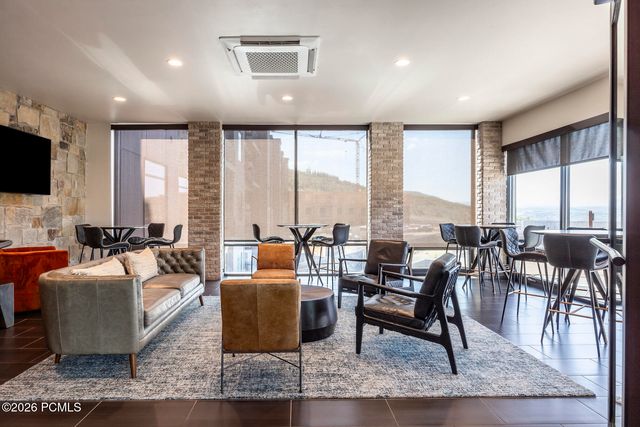 909 W Peace Tree Trail 206, Heber City, UT 84032