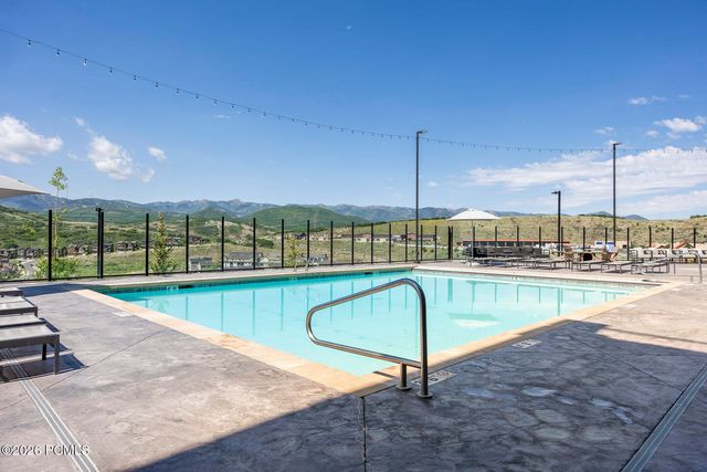 909 W Peace Tree Trail 206, Heber City, UT 84032