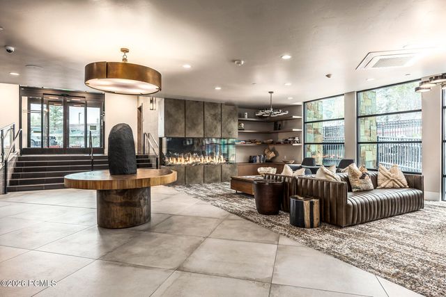 909 W Peace Tree Trail 206, Heber City, UT 84032