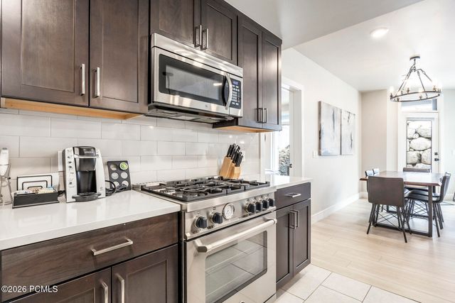 909 W Peace Tree Trail 206, Heber City, UT 84032