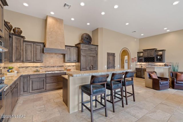 38156 S Santa Monica Trail, Tucson, AZ 85739