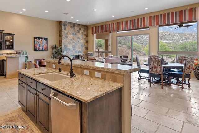 38156 S Santa Monica Trail, Tucson, AZ 85739