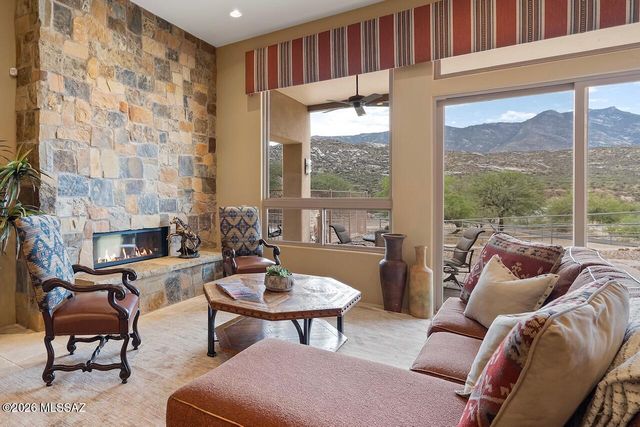 38156 S Santa Monica Trail, Tucson, AZ 85739