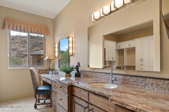 38156 S Santa Monica Trail, Tucson, AZ 85739