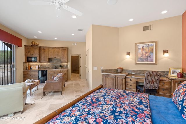 38156 S Santa Monica Trail, Tucson, AZ 85739