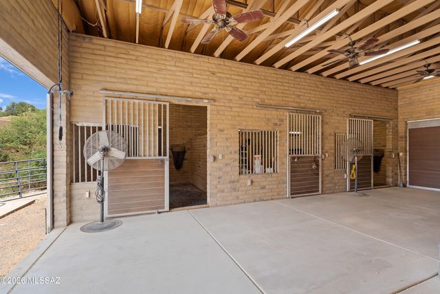 38156 S Santa Monica Trail, Tucson, AZ 85739