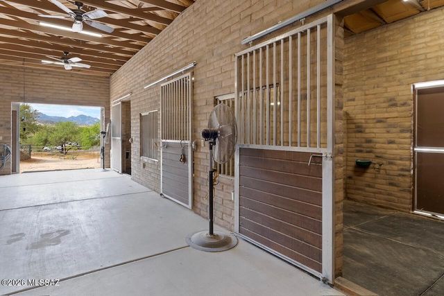 38156 S Santa Monica Trail, Tucson, AZ 85739