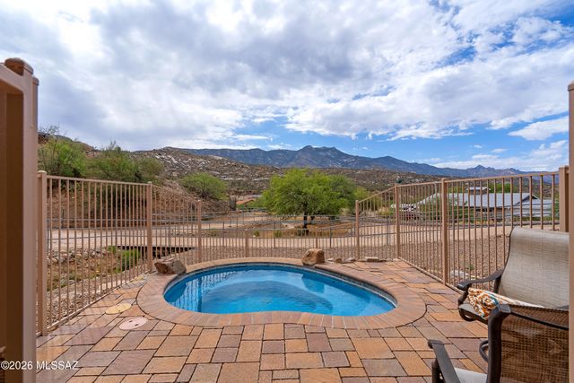 38156 S Santa Monica Trail, Tucson, AZ 85739