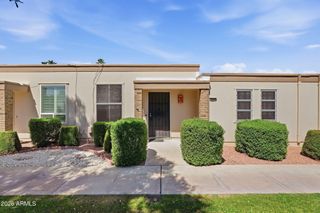 10046 W HAWTHORN Drive, Sun City, AZ 85351
