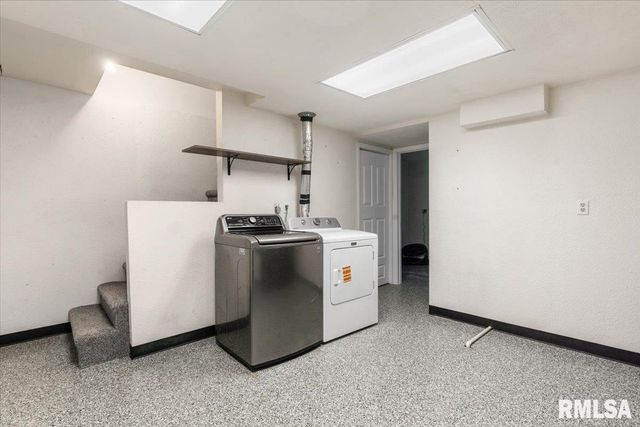 160 Lebeau Street, New Berlin, IL 62670