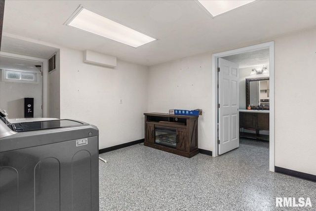 160 Lebeau Street, New Berlin, IL 62670