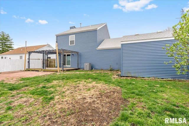 160 Lebeau Street, New Berlin, IL 62670