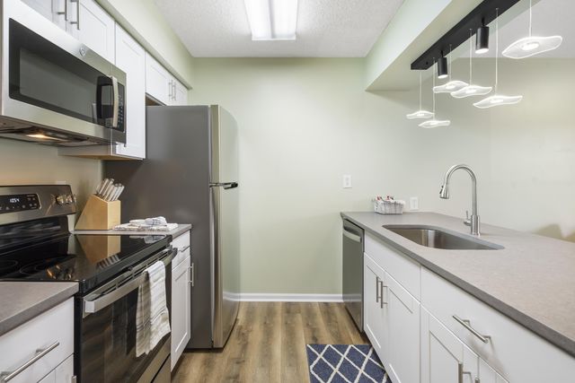 257 Clubhouse Drive 10, Branson, MO 65616