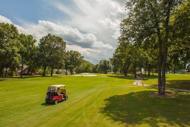 257 Clubhouse Drive 10, Branson, MO 65616