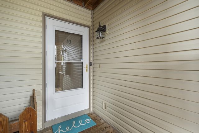 257 Clubhouse Drive 10, Branson, MO 65616