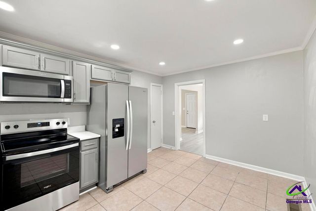 1157 Lamont Street, Macon, GA 31204