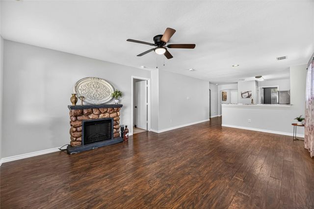 1930 Adobe Stone Drive, Humble, TX 77396