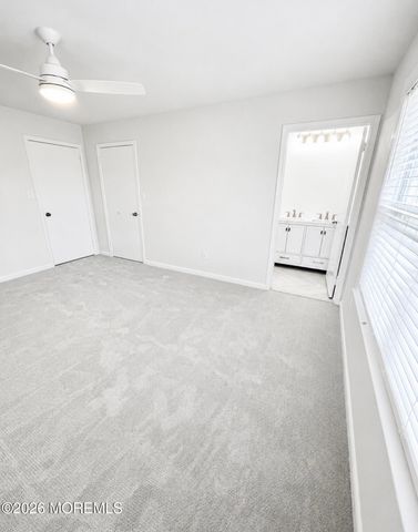 162 Pinetree Court, Howell, NJ 07731
