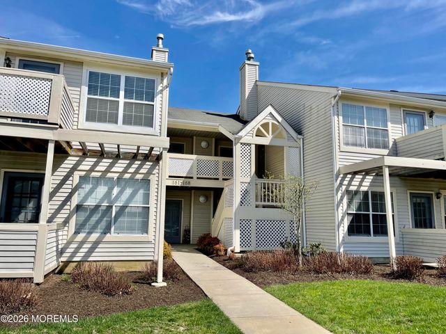 162 Pinetree Court, Howell, NJ 07731