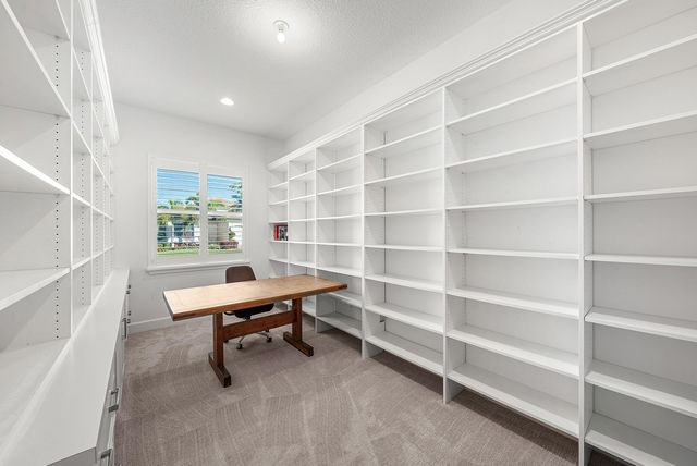 9930 Pecorino Isle, Boynton Beach, FL 33473