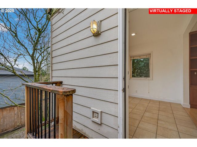 6624 S Virginia Ave, Portland, OR 97239