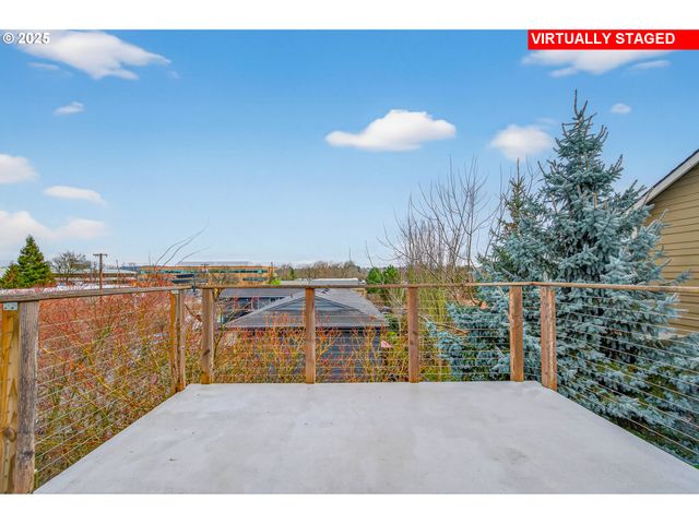 6624 S Virginia Ave, Portland, OR 97239