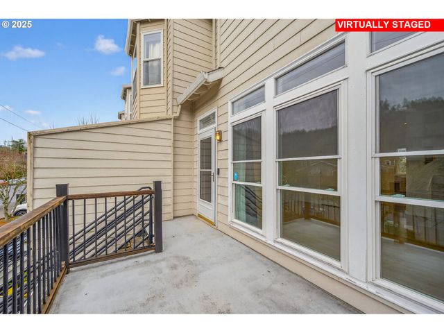 6624 S Virginia Ave, Portland, OR 97239