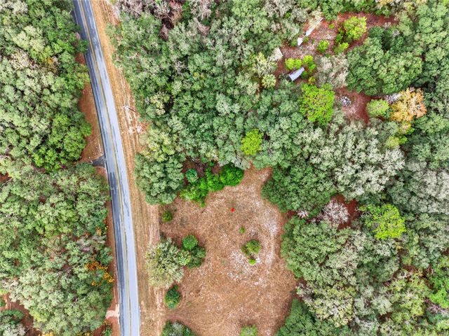 910 S COUNTY ROAD 21, Hawthorne, FL 32640