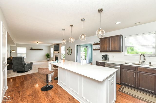10573 Cobton Circle, Noblesville, IN 46060