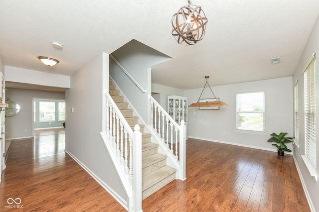 10573 Cobton Circle, Noblesville, IN 46060