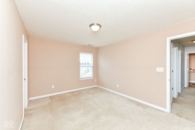 10573 Cobton Circle, Noblesville, IN 46060