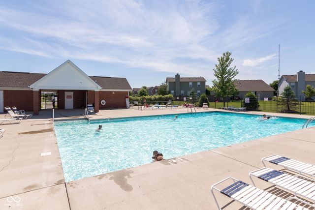 10573 Cobton Circle, Noblesville, IN 46060
