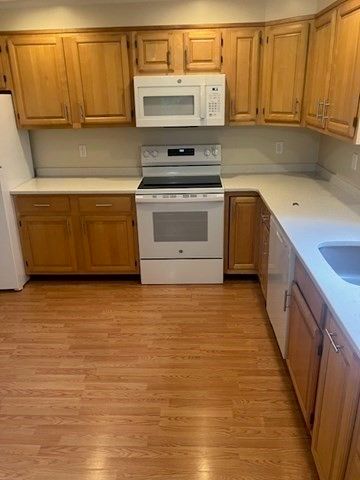 801 Manor Terrace 801, Lexington, MA 02420