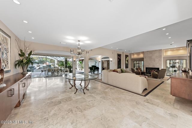 149 TWELVE OAKS Lane, Ponte Vedra Beach, FL 32082