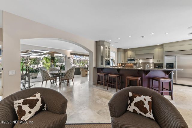 149 TWELVE OAKS Lane, Ponte Vedra Beach, FL 32082