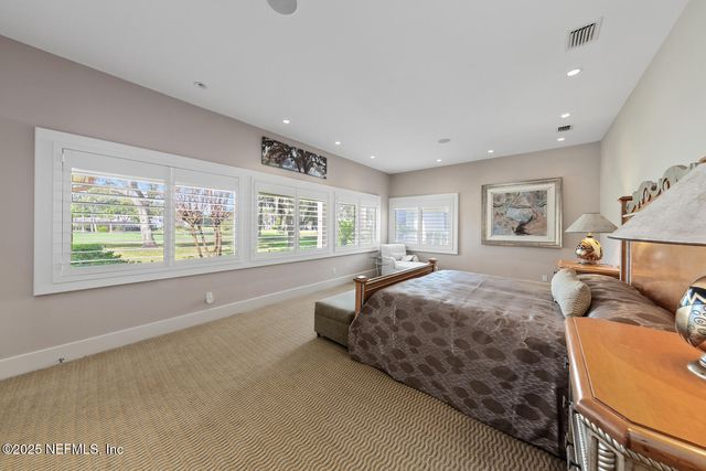 149 TWELVE OAKS Lane, Ponte Vedra Beach, FL 32082