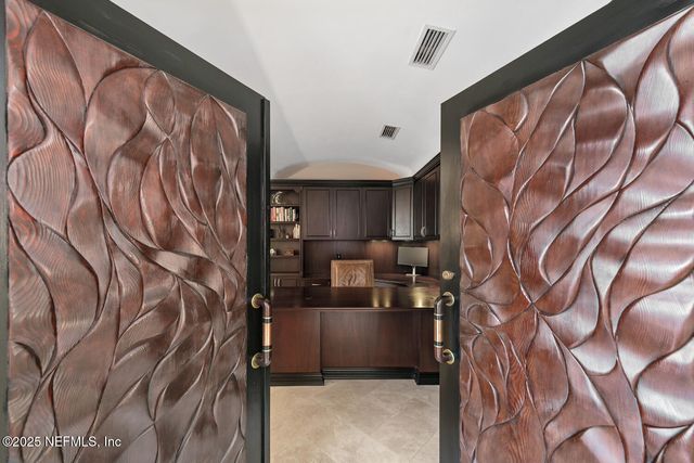 149 TWELVE OAKS Lane, Ponte Vedra Beach, FL 32082