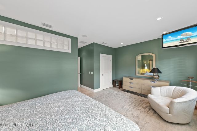 149 TWELVE OAKS Lane, Ponte Vedra Beach, FL 32082