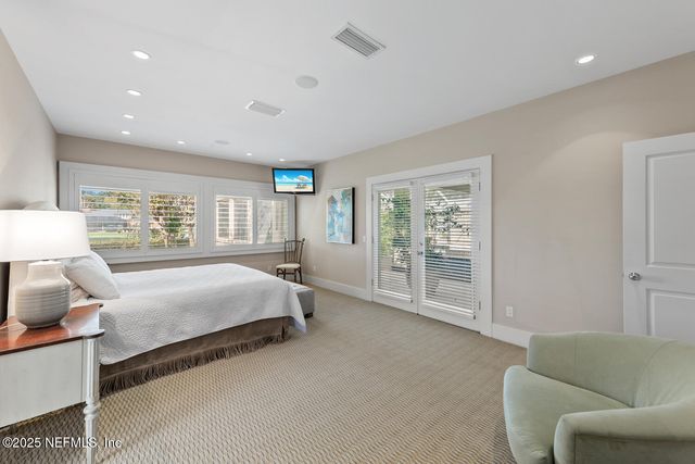 149 TWELVE OAKS Lane, Ponte Vedra Beach, FL 32082