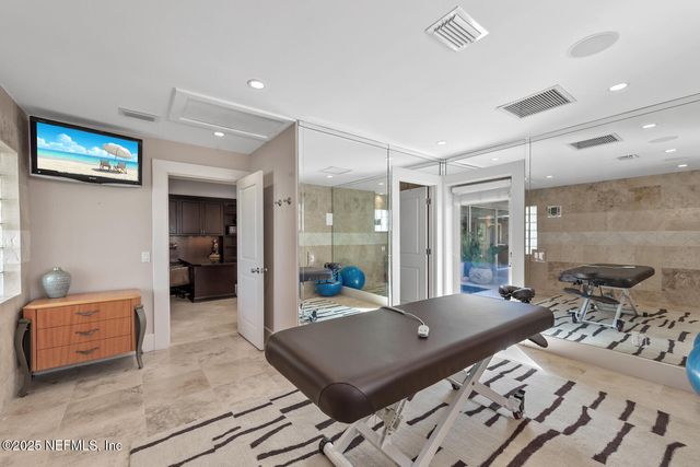 149 TWELVE OAKS Lane, Ponte Vedra Beach, FL 32082