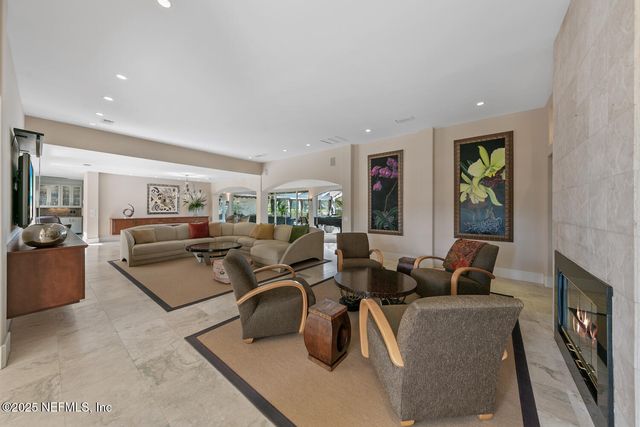 149 TWELVE OAKS Lane, Ponte Vedra Beach, FL 32082